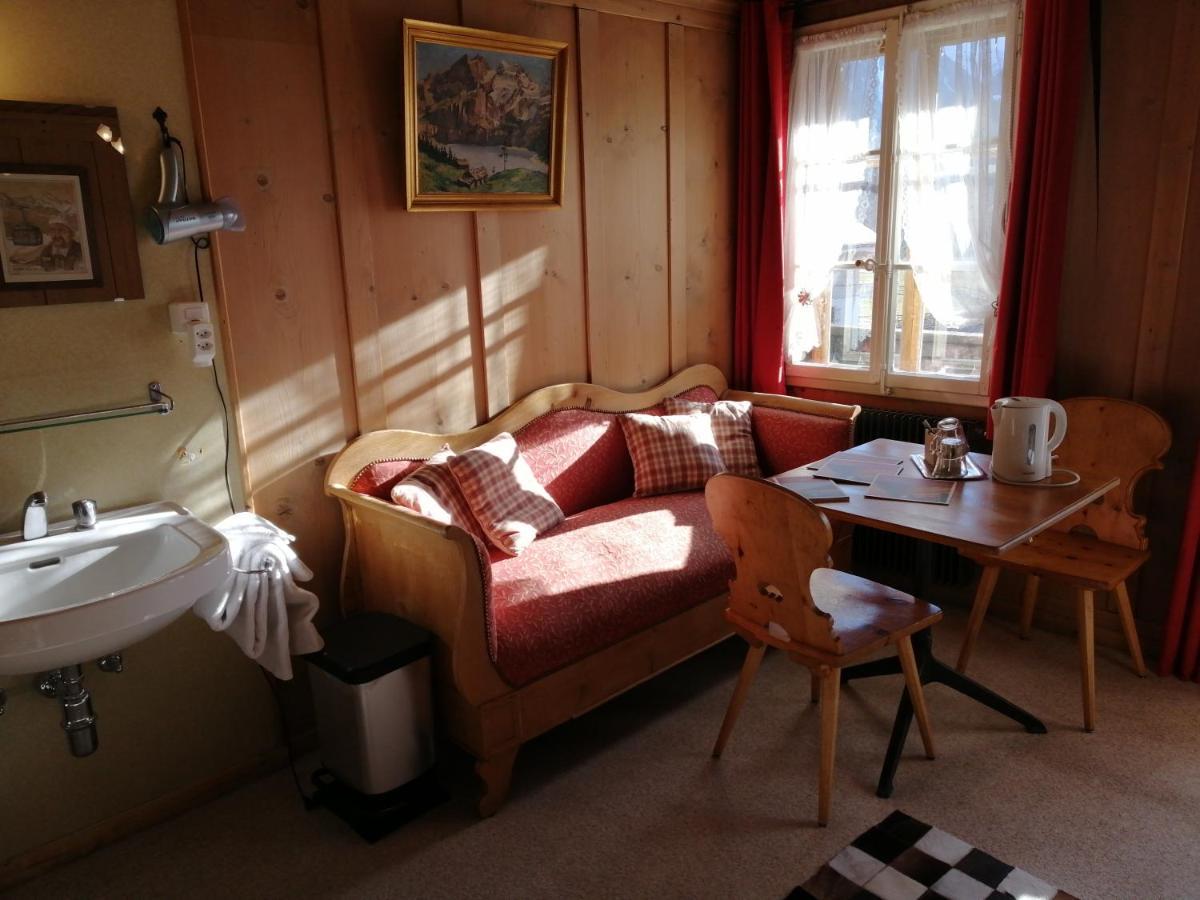B&B Rosaly Chateau-d'Oex Kamer foto
