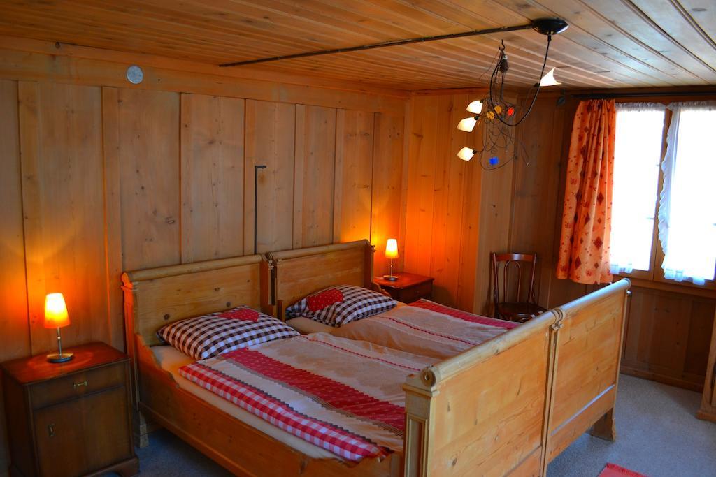 B&B Rosaly Chateau-d'Oex Kamer foto